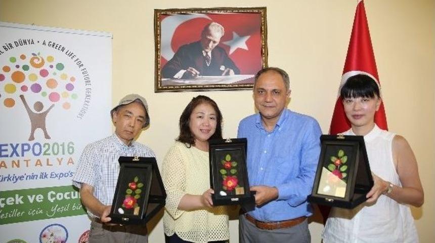 Japon Gazeteciler, Haruki Murakami&rsquo;yi Expo 2016&rsquo;ya Davet Edecek