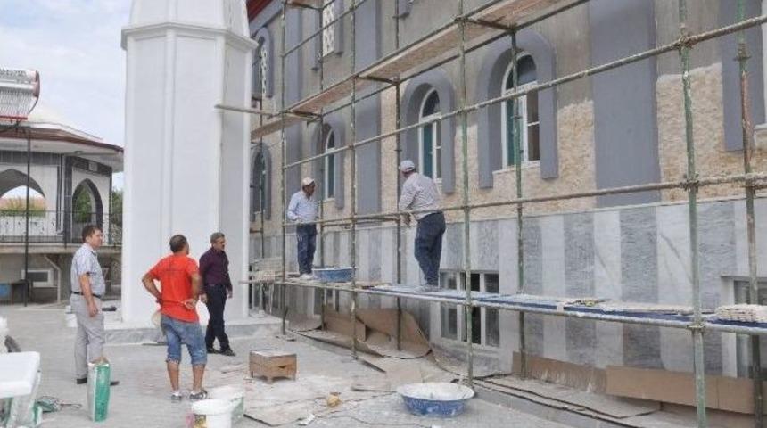 Nazilli Y&ouml;r&uuml;k Cami Kurban Bayramına Hazır Olacak