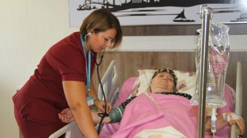 Bakıma Muhta&ccedil; Hastalara Deniz Manzaralı 5 Yıldızlı Otel Konforu