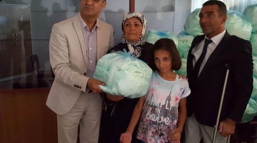 Sivas&rsquo;ta İhtiya&ccedil; Sahiplerine Hasta Bezi Dağıtıldı