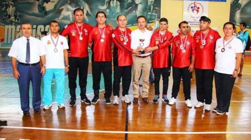 Manisa'da Engelliler Goalball R&uuml;zgarı
