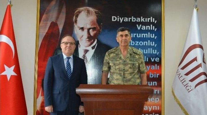 Kara Kuvvetleri Komutanı Siirt&rsquo;te
