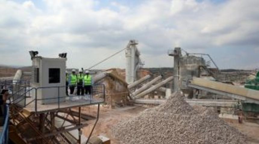 Yollara Estetik Katanlar