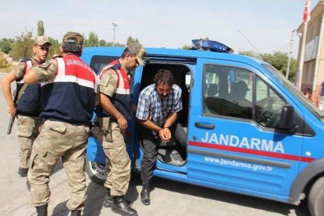 Iğdır'da 13 Polisin Şehit Olduğu Pkk Saldırısında 5 Ton Bomba Patlatılmış