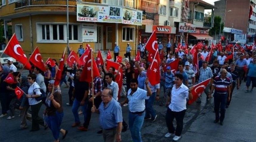 S&ouml;ke&rsquo;de Ter&ouml;re Tepki Y&uuml;r&uuml;y&uuml;ş&uuml;