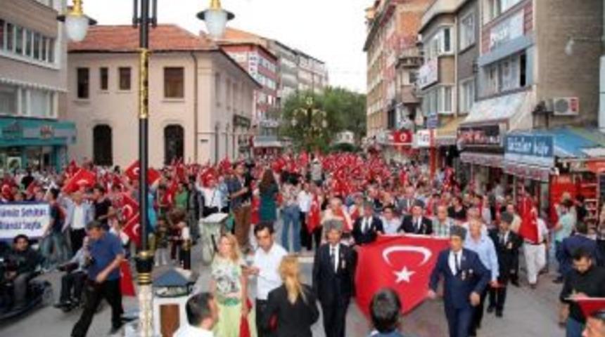 K&uuml;tahya&rsquo;da Ter&ouml;re Karşı En B&uuml;y&uuml;k Y&uuml;r&uuml;y&uuml;ş