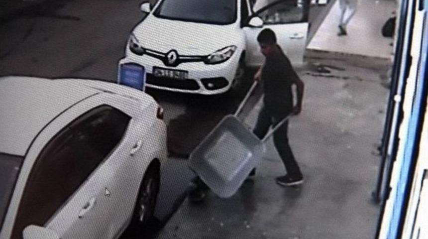 (&ouml;zel Haber) Soğukkanlı Hırsız Pes Dedirtti