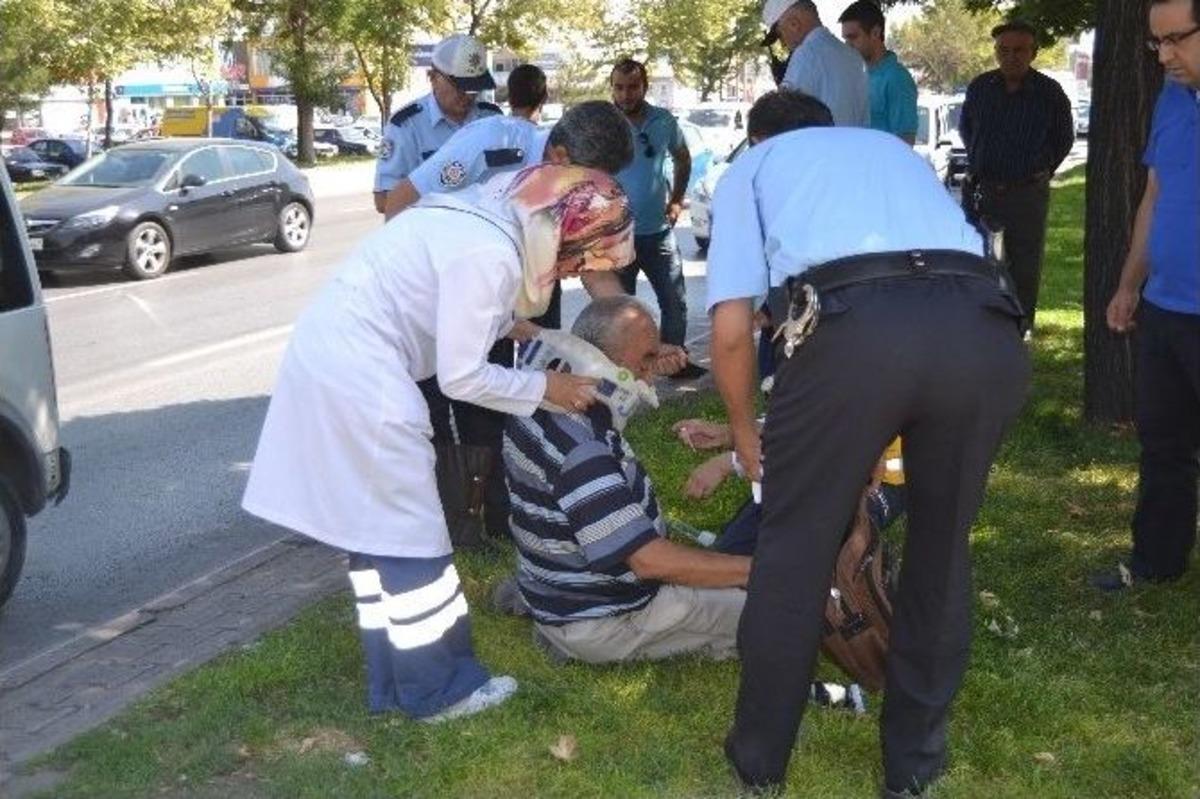 7 Aracın Karıştığı Zincirleme Trafik Kazası: 1 Yaralı