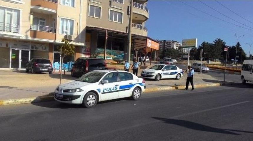 Otomobil İle Motosiklet &Ccedil;arpıştı: 2 Yaralı