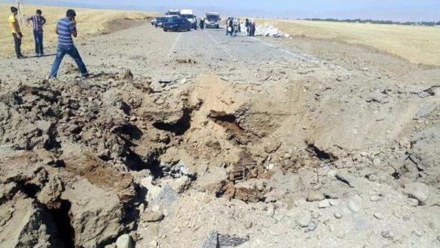 Muş ta Askeri Araca Bombalı Saldırı: 12 Asker Yaralandı 1