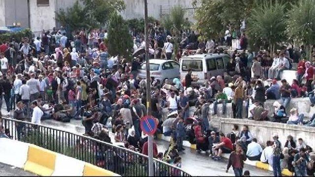 Otogarda Sığınmacı Yoğunluğu (1)