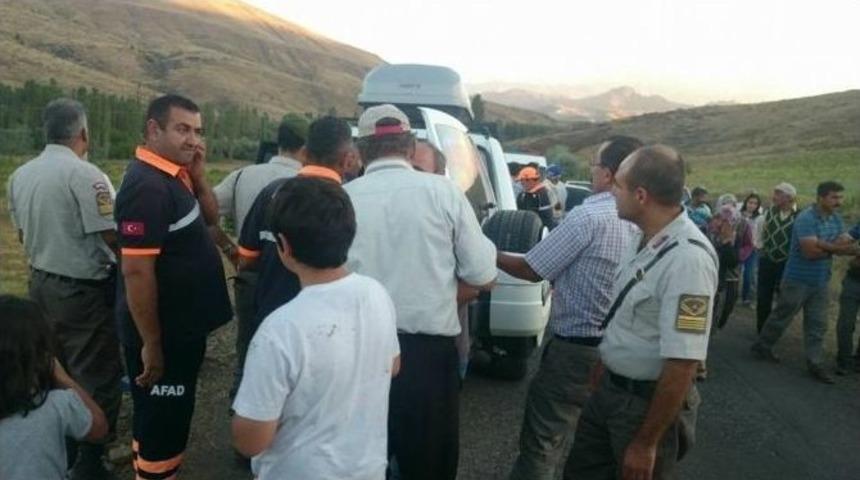 Kaybolan &Ccedil;ocuğu Kurtarma Ekipleri Buldu