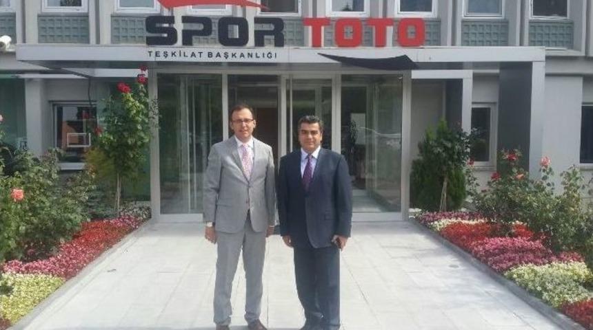 Spor Toto&rsquo;dan Okulların Onarımına Destek