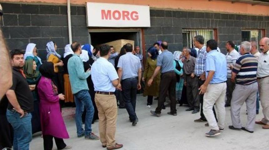 Şırnak'ta 2 Polisi Şehit Edilmesiyle Ilgili G&ouml;zaltına Alınan 15 Kişi Serbest Bırakıldı