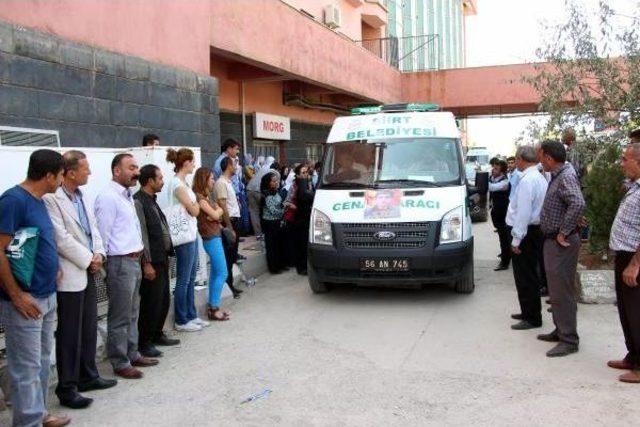 Şırnak'ta 2 Polisi Şehit Edilmesiyle Ilgili Gözaltına Alınan 15 Kişi Serbest Bırakıldı