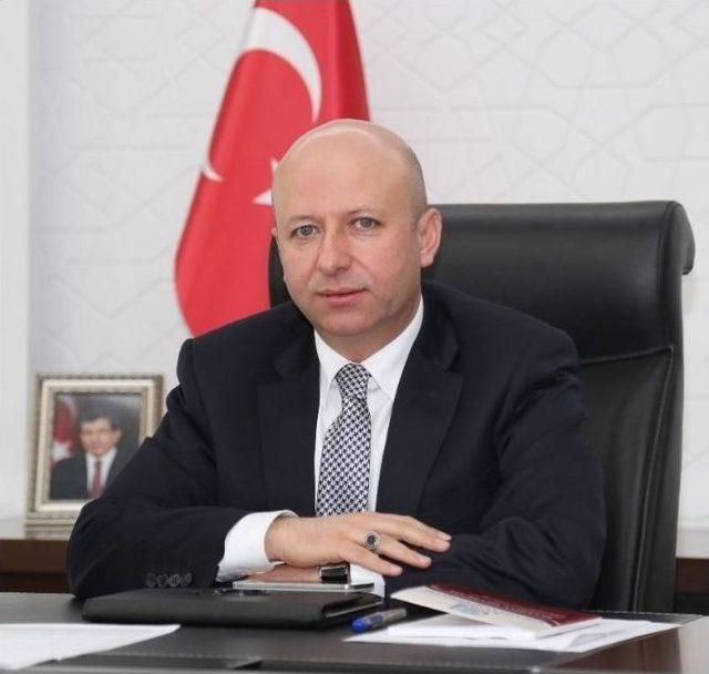 &Ccedil;olakbayrakdar , "parklar Bayrama Hazır" 2