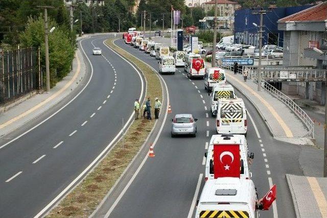 Servis Araçları Derneğinden Teröre Tepki Konvoyu