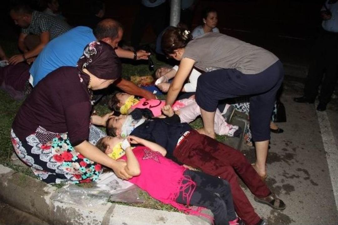 Karayolunda Can Pazarı: 10 Yaralı