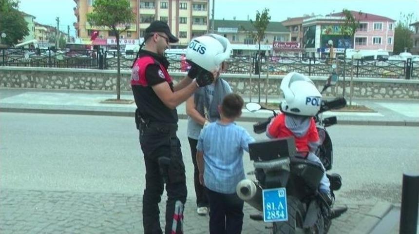 &Ccedil;ocukların Yunus Aşkı