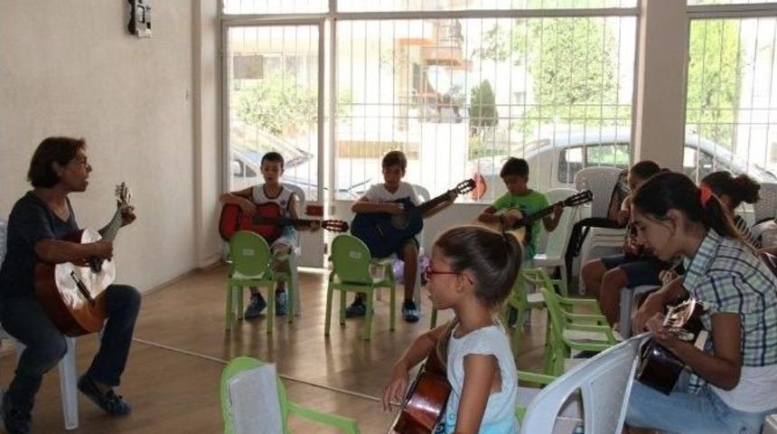 Efeler Belediyesi, Sosyal Belediyecilik &Ccedil;alışmalarına Devam Ediyor