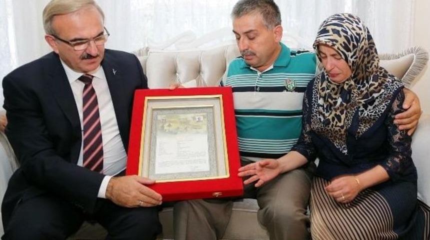 Şehitlerin Adları Okullarda Yaşatılacak