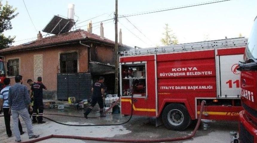 Konya&rsquo;da Boş Evde Yangın