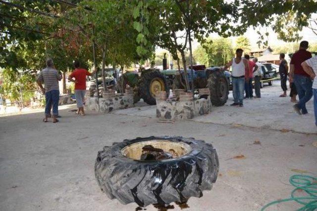 Hafif Ticari Ara&ccedil; Galeriye Daldı: 3 Yaralı 3