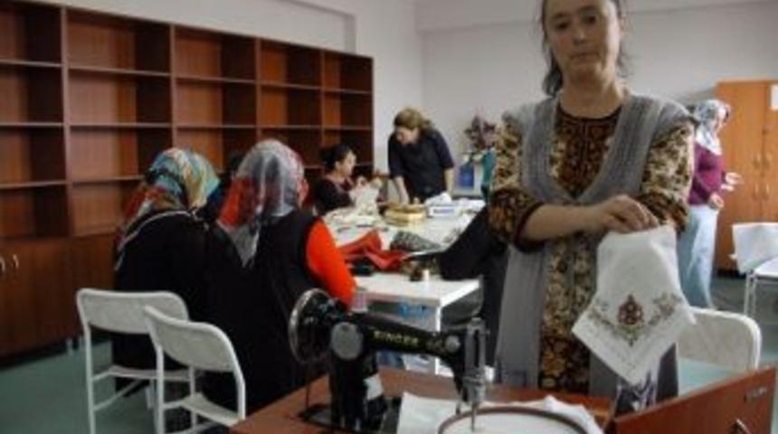 Mamak Belediyesi Aile Merkezleri&rsquo;nde Yeni D&ouml;nem Başladı