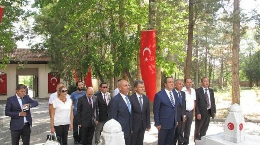 Başkan Aksu&rsquo;dan Giresun Şehitlerine Ziyaret