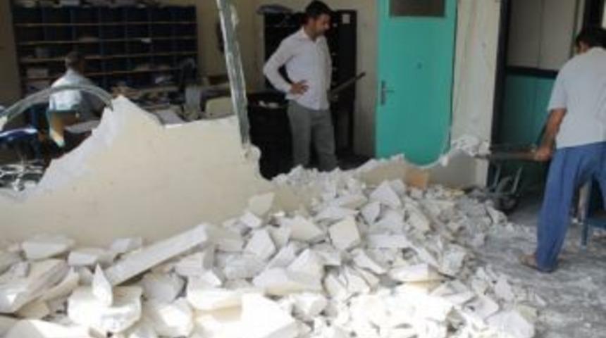 Kozluk&rsquo;ta Ptt Binası Tadilata Alındı