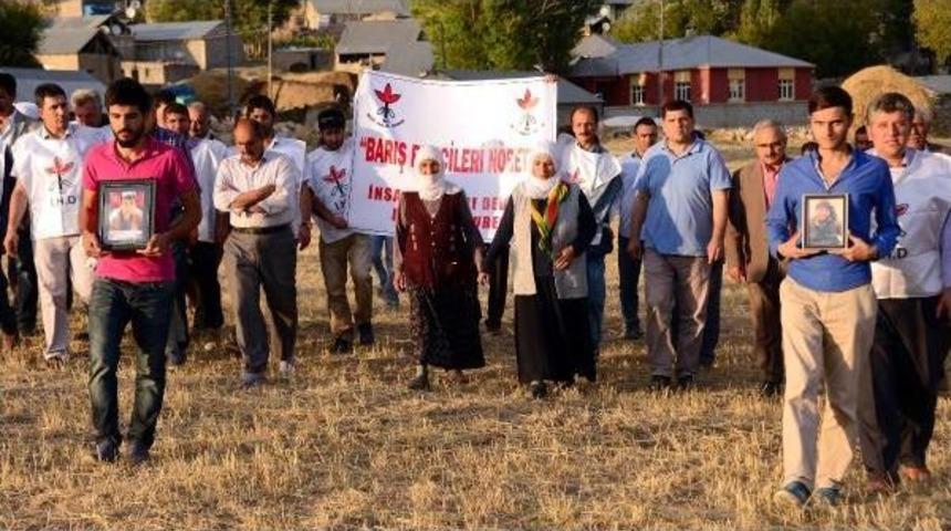 Recep Ile Rıdvan'ın Mezarında 'barış N&ouml;beti'