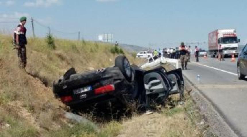 K&uuml;tahya&rsquo;da Trafik Kazası, 2 &Ouml;l&uuml; 6 Yaralı