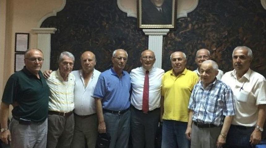 Milletvekili &Ccedil;akır&ouml;zer&rsquo;den Emekli Subay Ve Astsubaylara Ziyaret