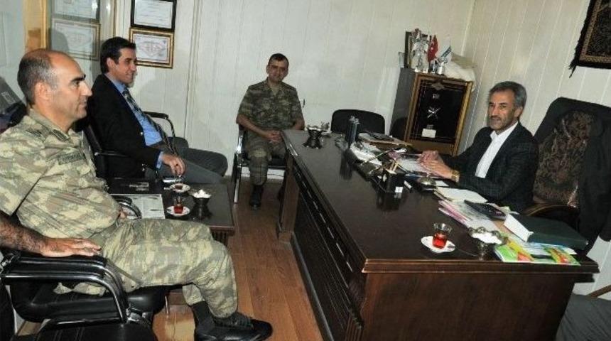 İl&ccedil;e Esnafına &lsquo;yalnız Değilsiniz&rsquo; Ziyareti