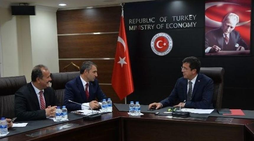İnşaat Sekt&ouml;r&uuml; Temsilcileri Bakan Zeybekci&rsquo;yi Ziyaret Etti