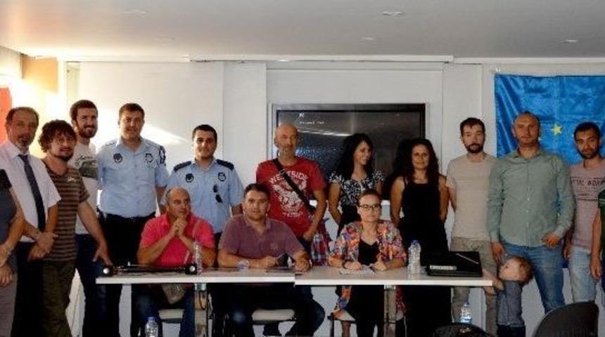 &rsquo;vahşi Doğanın Hazinesi Tunca - Unutulmaz Bir Deneyim&rsquo; Kano Projesi Sona Erdi