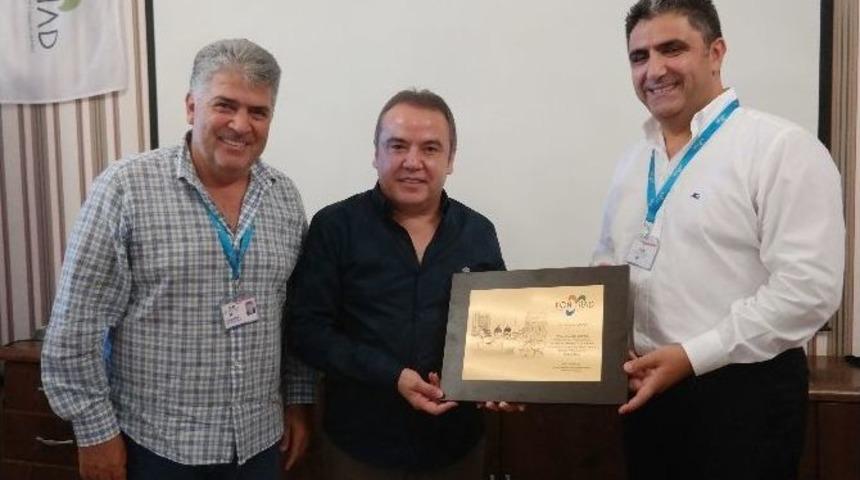 B&ouml;cek, &ldquo;boğa&ccedil;ayı U&ccedil;uk Bir Proje&rdquo;