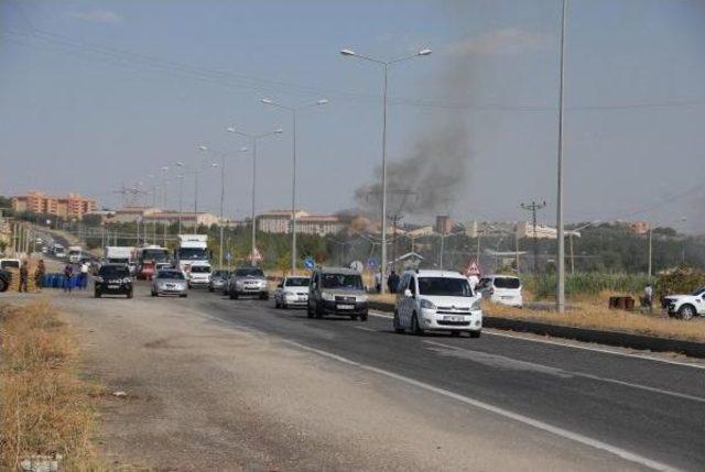 Diyarbakır'da Özel Harekat Şube Müdürlüğü'ndeki Patlama Heyecan Yarattı (2)