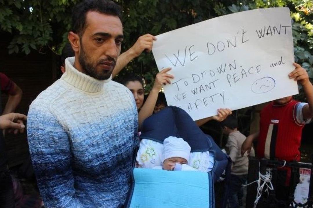 Esad&rsquo;ın Eski Askerinin 2 Haftalık Bebeğiyle &rsquo;avrupa&rsquo; Hayali