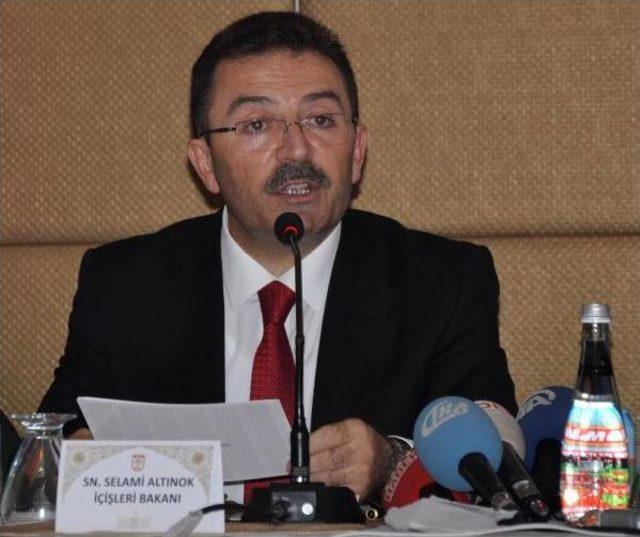 İ&ccedil;işleri Bakanı Altınok, Sivas ta (2) 1