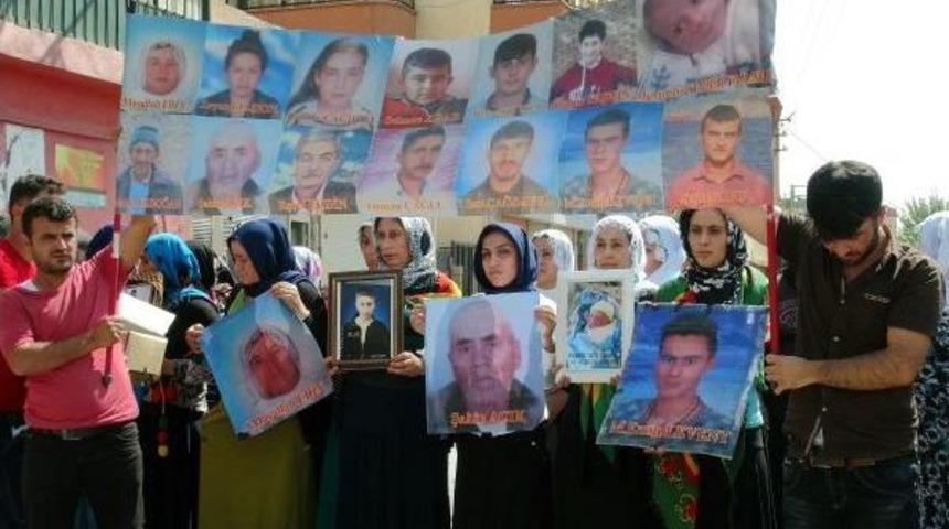 Barış İ&ccedil;in Kadın Dayanışma Grubu Cizre'de: Yarın &Ccedil;ok Ge&ccedil; Olmadan Hemen Barış