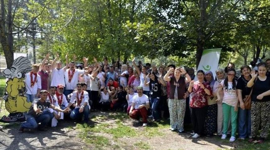 Engelli Bireyler İ&ccedil;in Dayanışma &Ouml;rneği