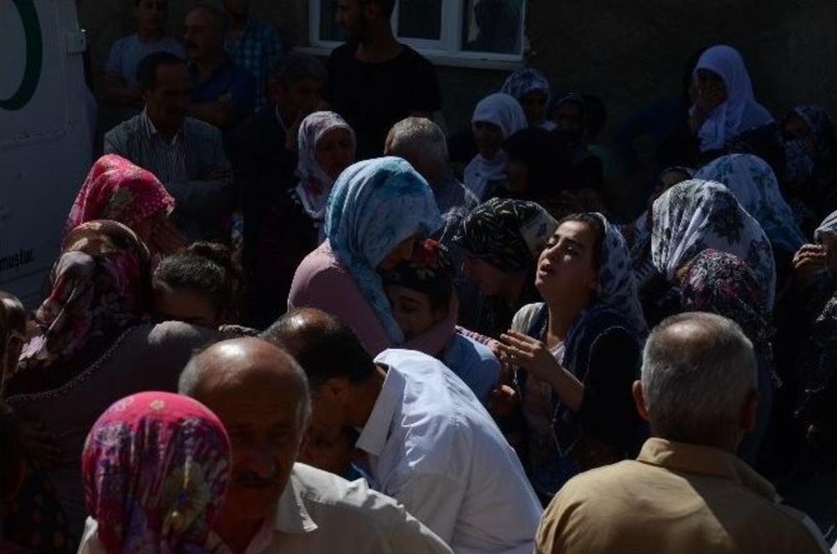 Saldırıda Hayatını Kaybeden H&uuml;k&uuml;ml&uuml; Kaya Toprağa Verildi