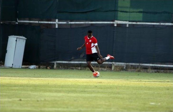 Antalyaspor’da Neşe Kaynağı Eto’o G1