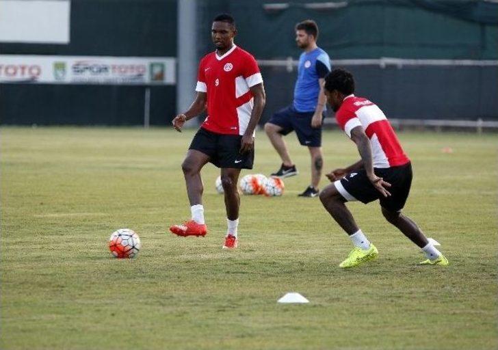 Antalyaspor’da Neşe Kaynağı Eto’o G4