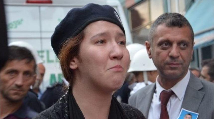 Şehit Polisin Cenazesi Baba Ocağında