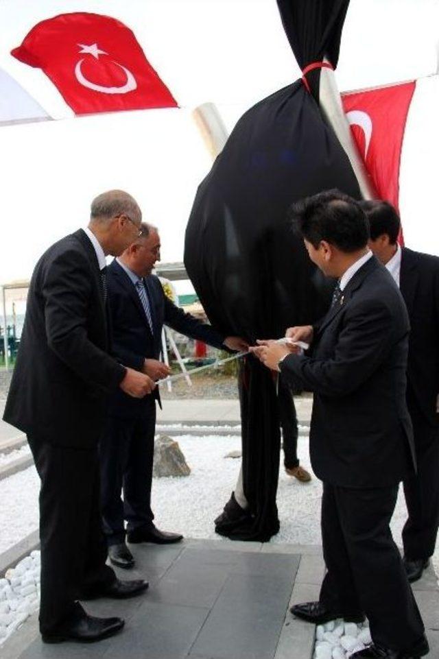 İntihar Eden Japon M&uuml;hendis Anısına Yapılan Anıt T&ouml;renle A&ccedil;ıldı 3
