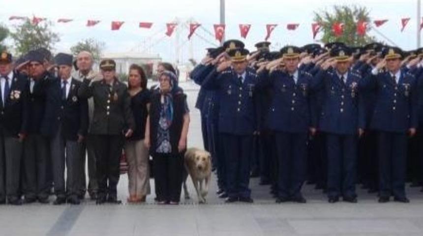 Bandırma'da Kurtuluş Töreninin Davetsiz Misafiri