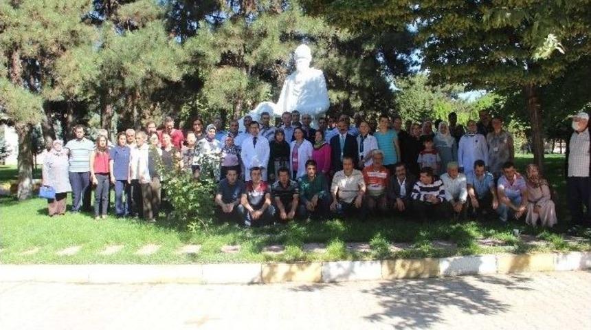 Tedavisi Tamamlanan Hastalar, Hasta Yakınları Ve Sağlık Personelleri Bir Araya Geldi