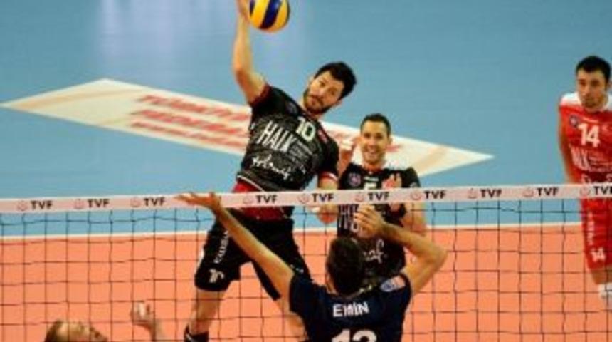 Halbank&rsquo;ın &Uuml;&ccedil; Kulvarlı Zirve Hedefi